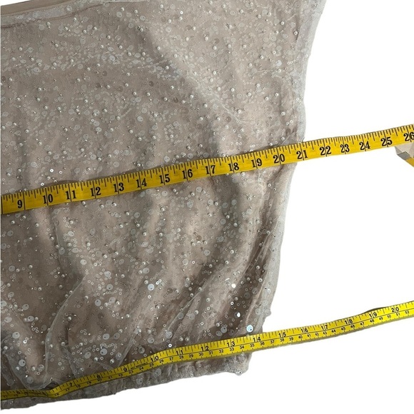 Main Strip Sequin & Pearl Blouse Top Off White/Champagne Short Sleeve Small NWT - Picture 8 of 15